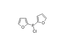 二(2-呋喃)氯化膦 cas：181257-35-2